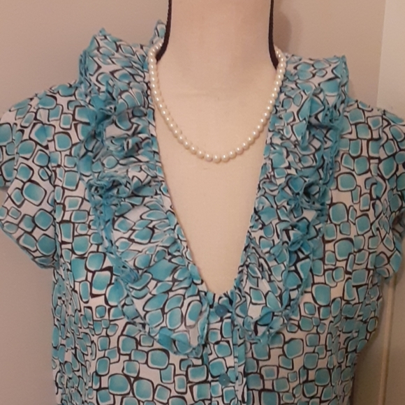 Blouse - Picture 2 of 6